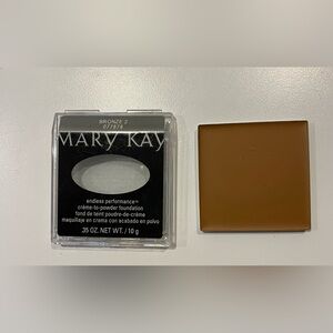 Mary Kay Crème to Powder Foundation